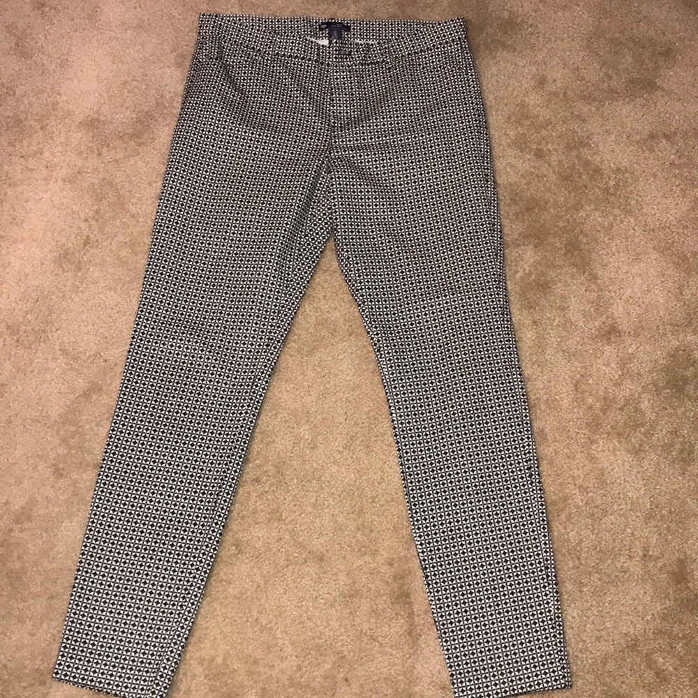 Black and white pants